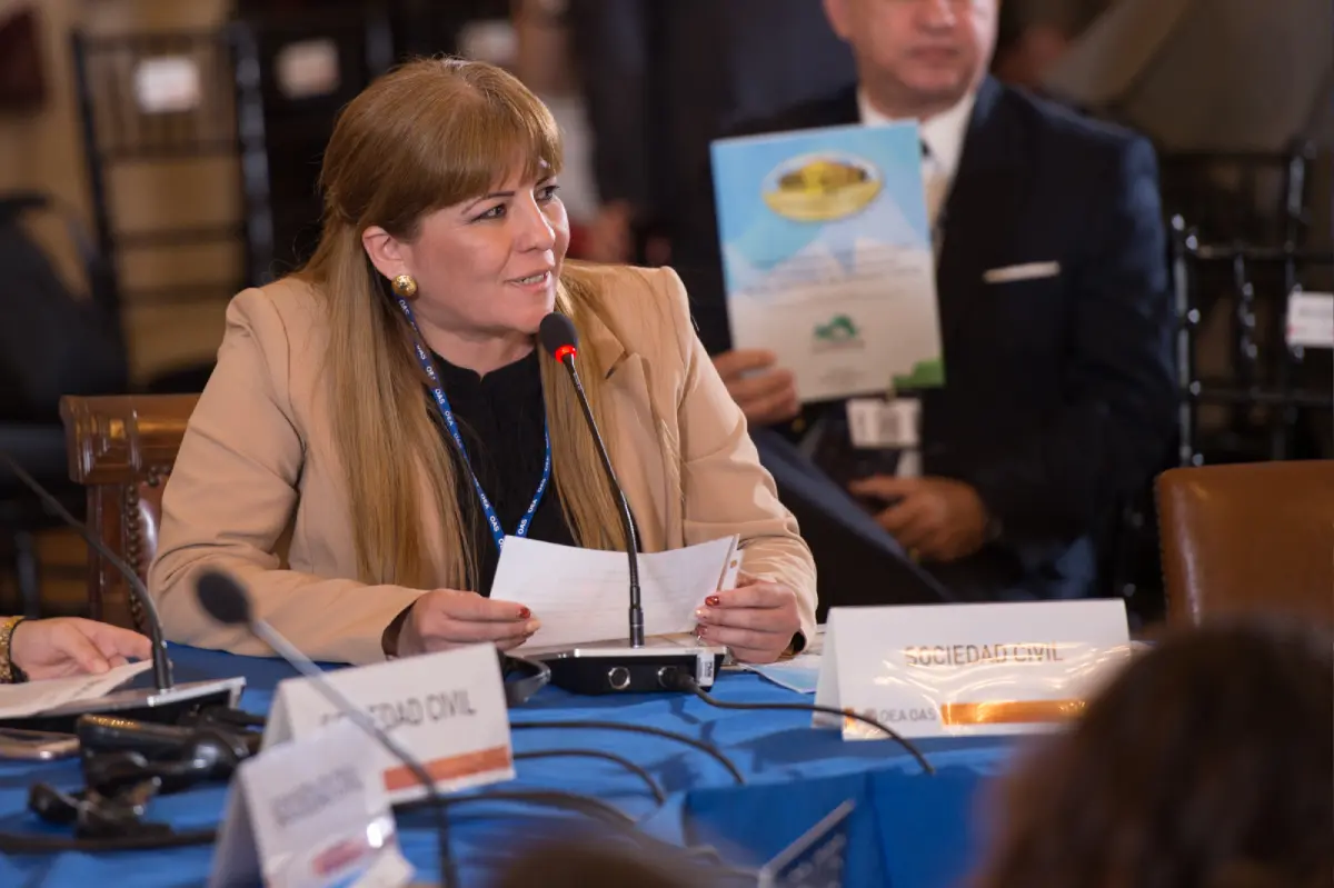 Gabriela Lara en USA